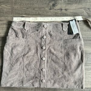 Blank NYC suede skirt size 30